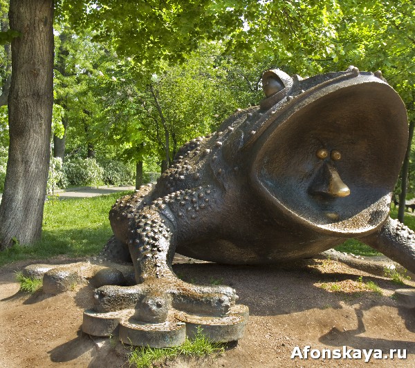 памятник жабе киев